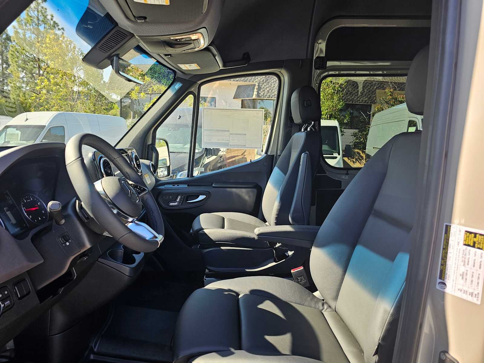 2026 Mercedes-Benz Sprinter 2500 Standard Roof I4 Diesel HO 144" AWD