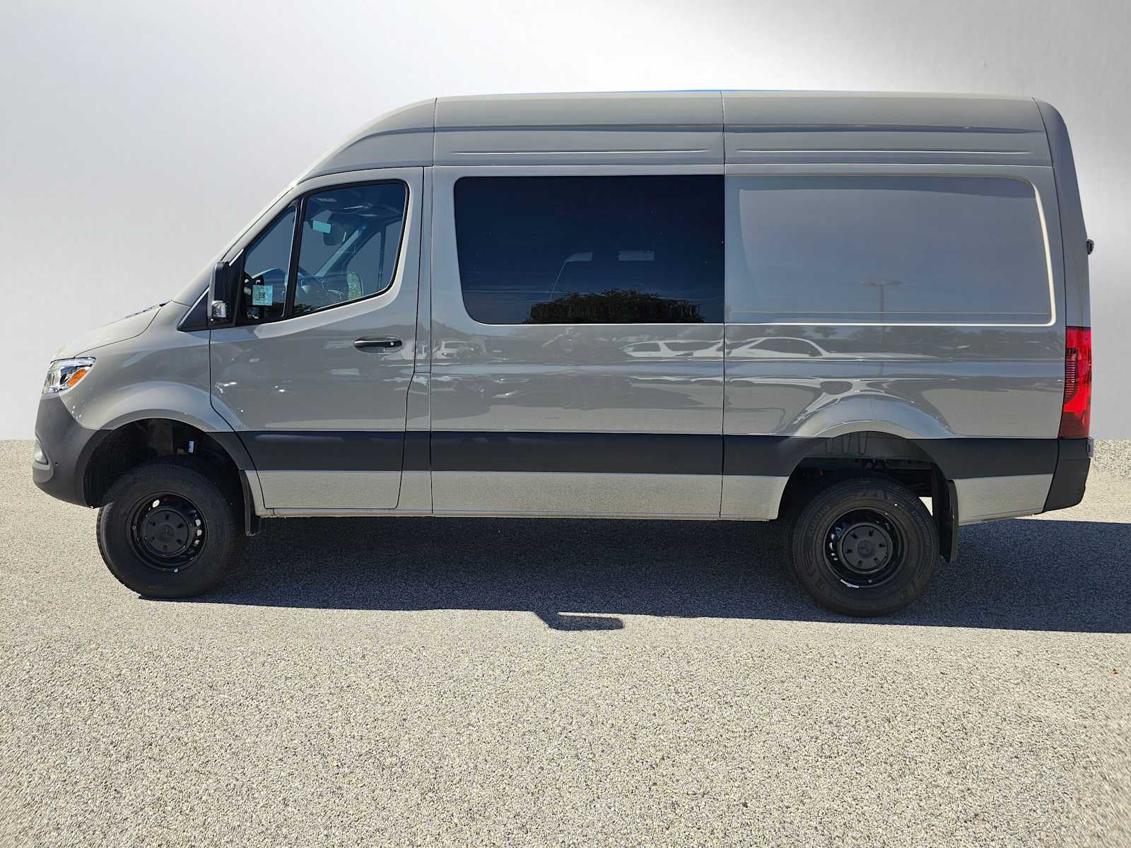 2026 Mercedes-Benz Sprinter 2500 Standard Roof I4 Diesel HO 144" AWD