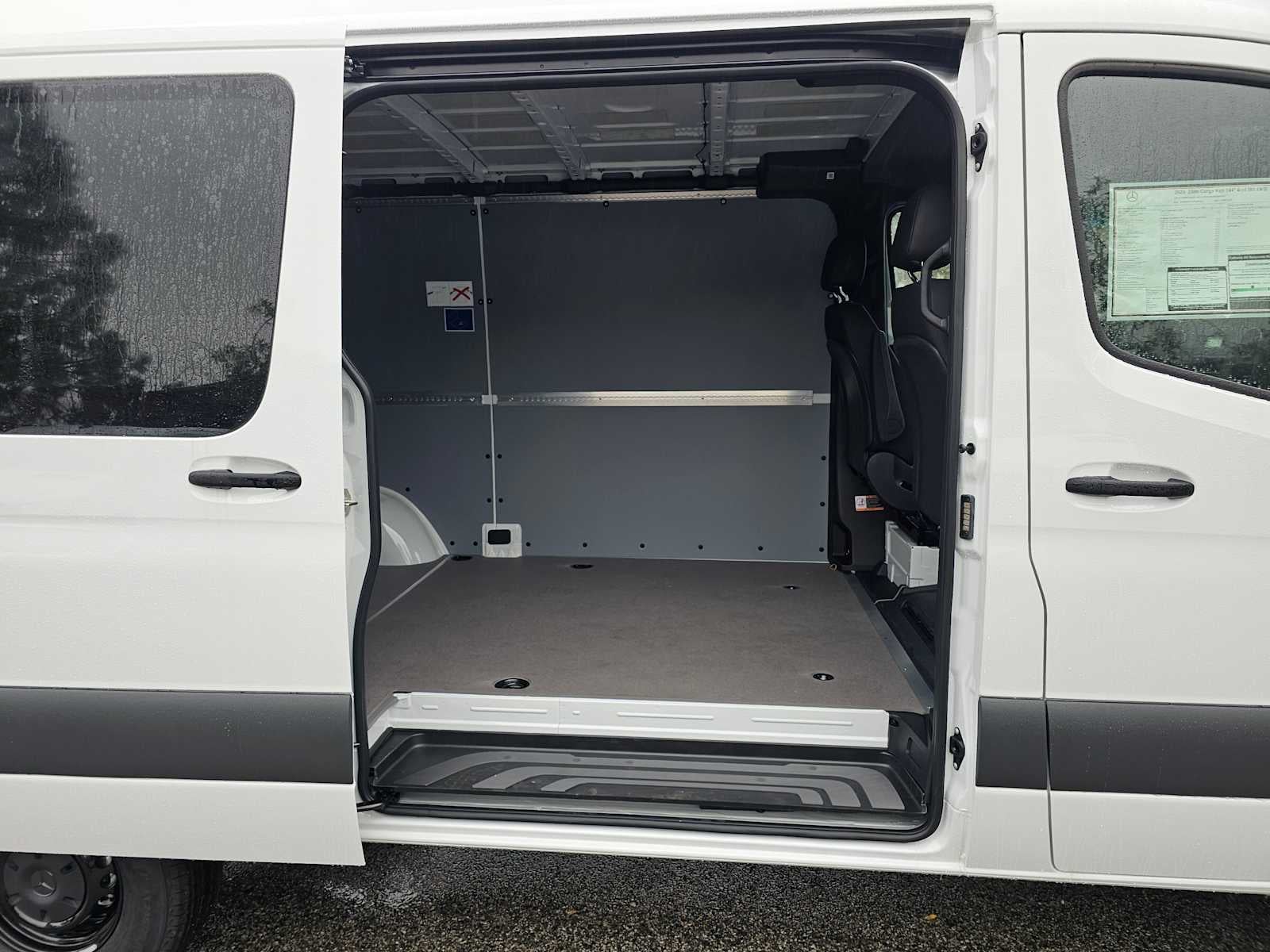 2026 Mercedes-Benz Sprinter 2500 Standard Roof I4 Diesel HO 144" AWD