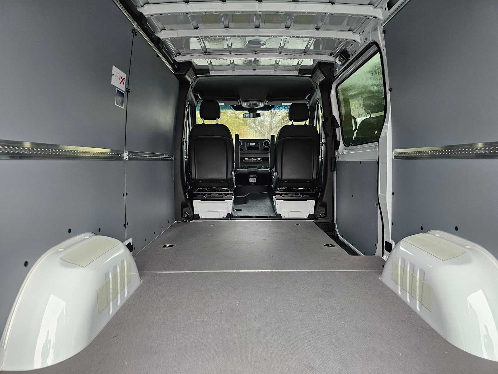 2026 Mercedes-Benz Sprinter 2500 Standard Roof I4 Diesel HO 144" AWD