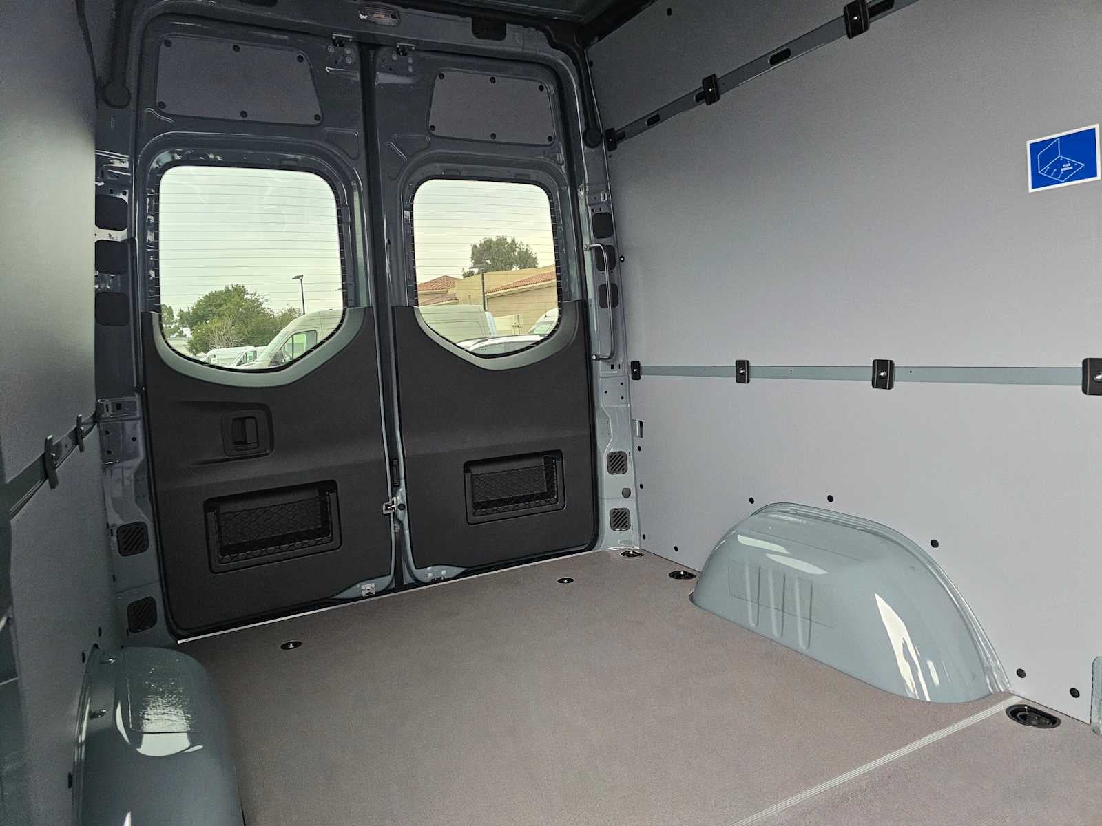 2026 Mercedes-Benz Sprinter 2500 Standard Roof I4 Diesel HO 144" AWD