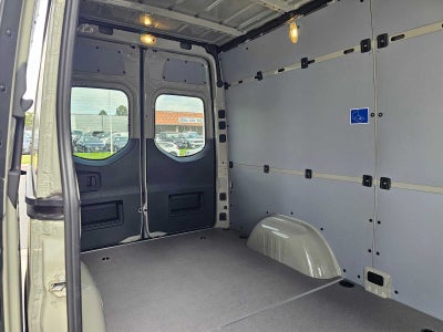 2025 Mercedes-Benz Sprinter 2500 Standard Roof I4 Diesel HO 144" AWD