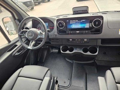 2025 Mercedes-Benz Sprinter 2500 Standard Roof I4 Diesel HO 144" AWD