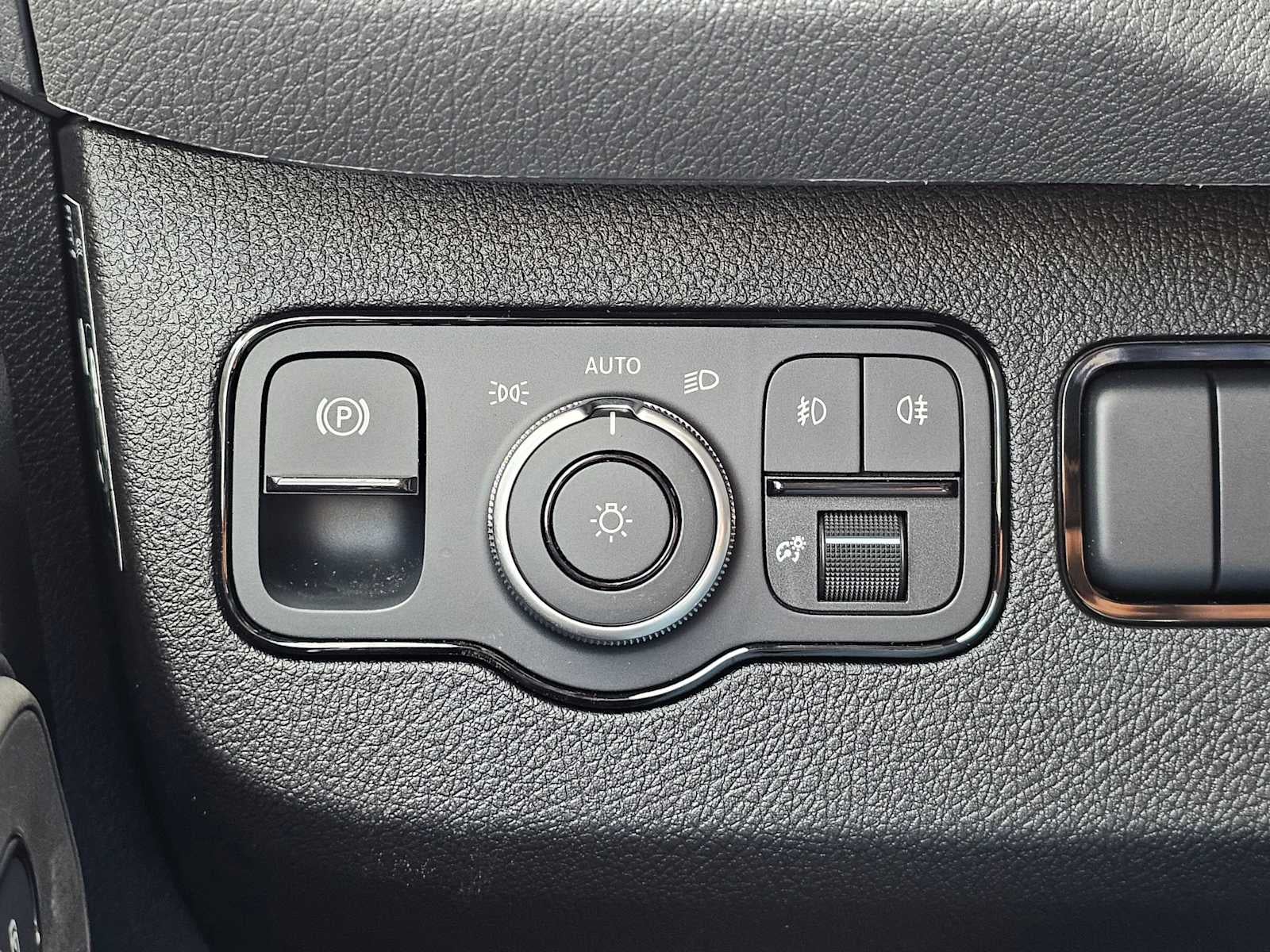 2025 Mercedes-Benz Sprinter 2500 Standard Roof I4 Diesel HO 144" AWD