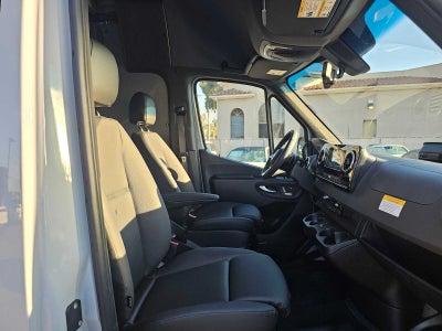 2026 Mercedes-Benz Sprinter 2500 Standard Roof I4 Diesel HO 144" AWD