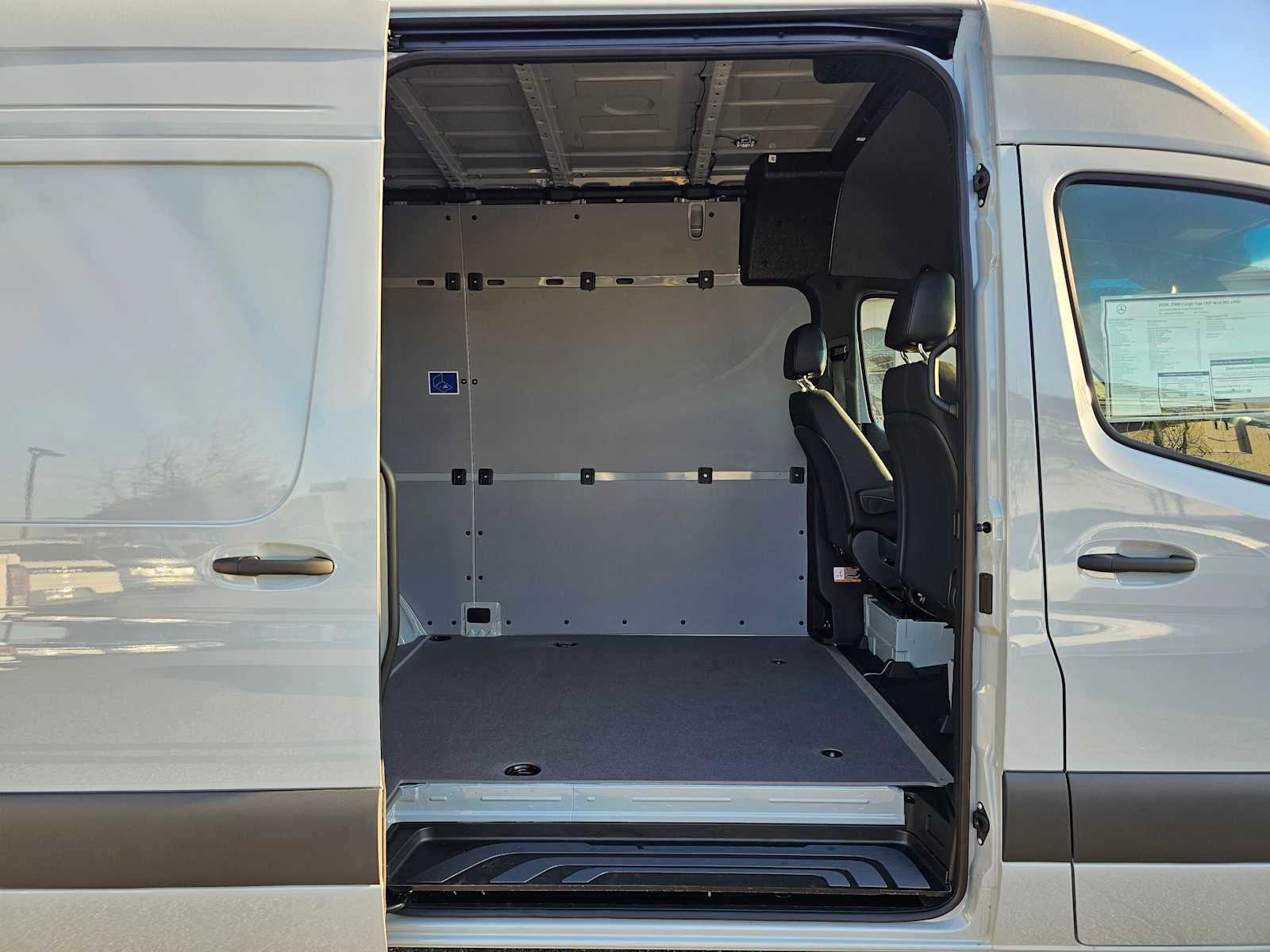 2026 Mercedes-Benz Sprinter 2500 Standard Roof I4 Diesel HO 144" AWD