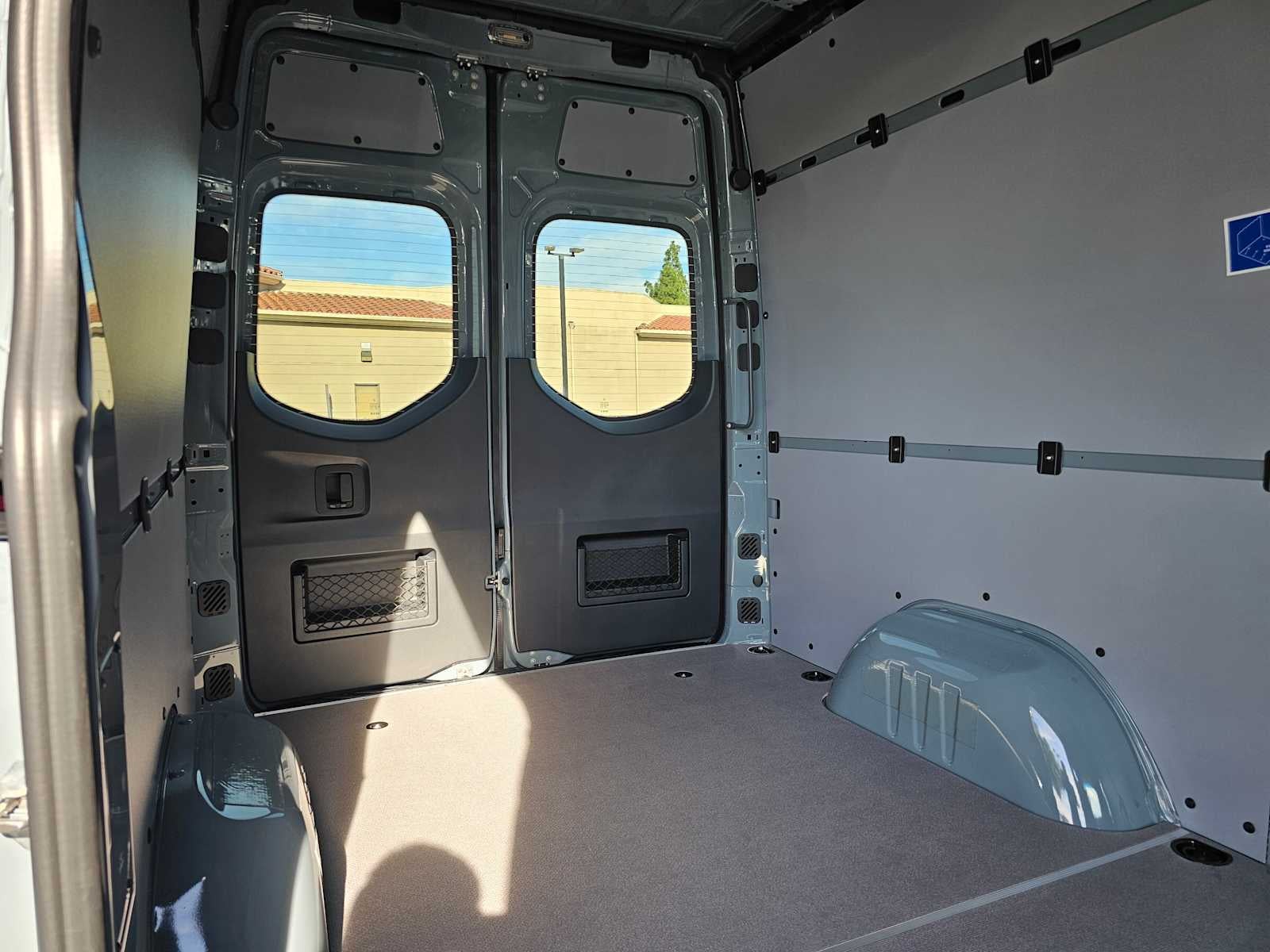 2026 Mercedes-Benz Sprinter 2500 Standard Roof I4 Diesel HO 144" AWD