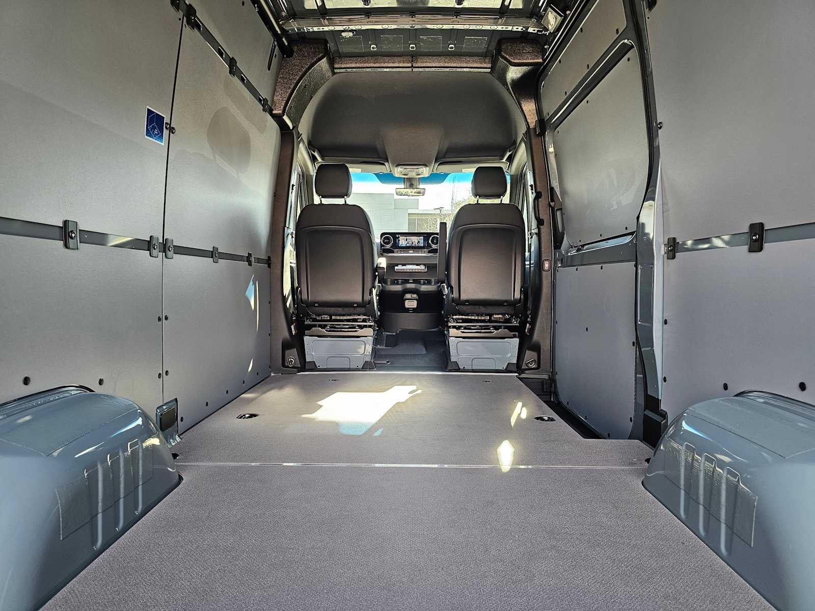 2026 Mercedes-Benz Sprinter 2500 Standard Roof I4 Diesel HO 144" AWD