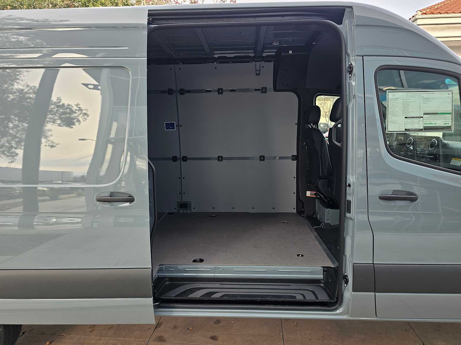 2026 Mercedes-Benz Sprinter 2500 High Roof I4 Diesel HO 170" AWD