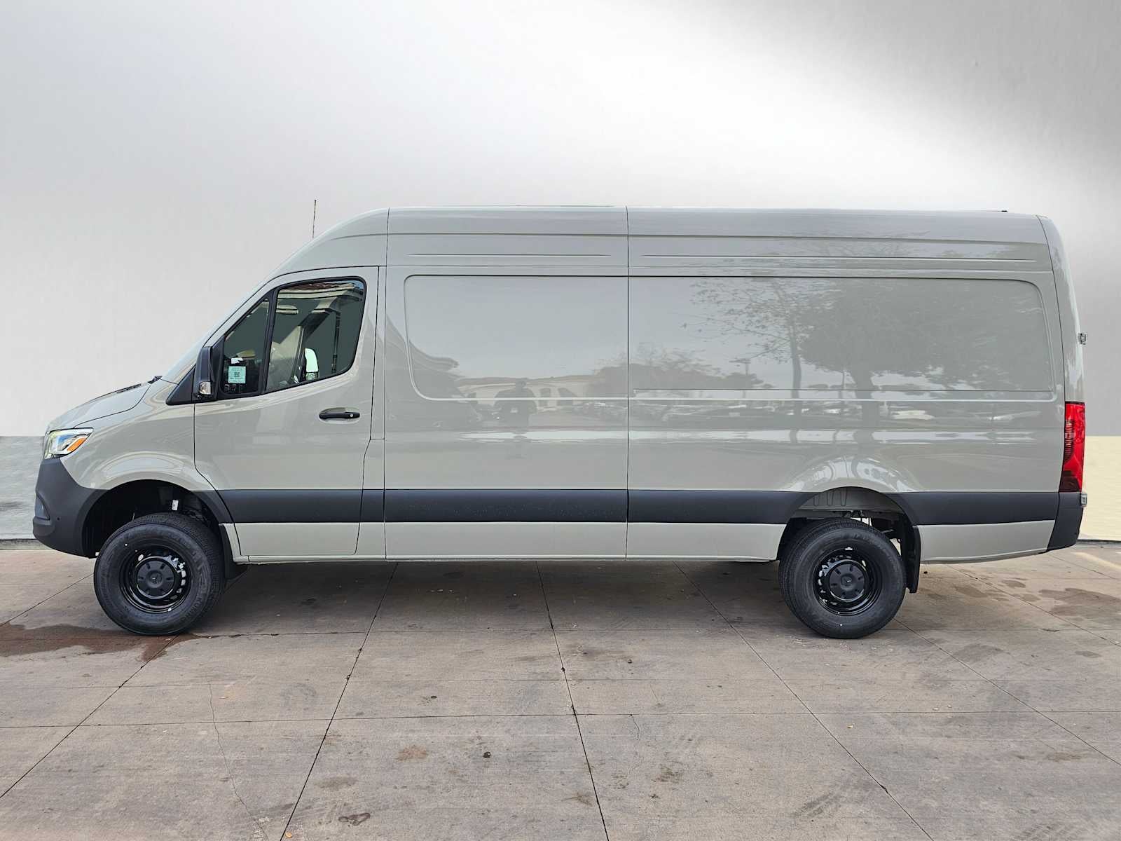 2026 Mercedes-Benz Sprinter 2500 High Roof I4 Diesel HO 170" AWD