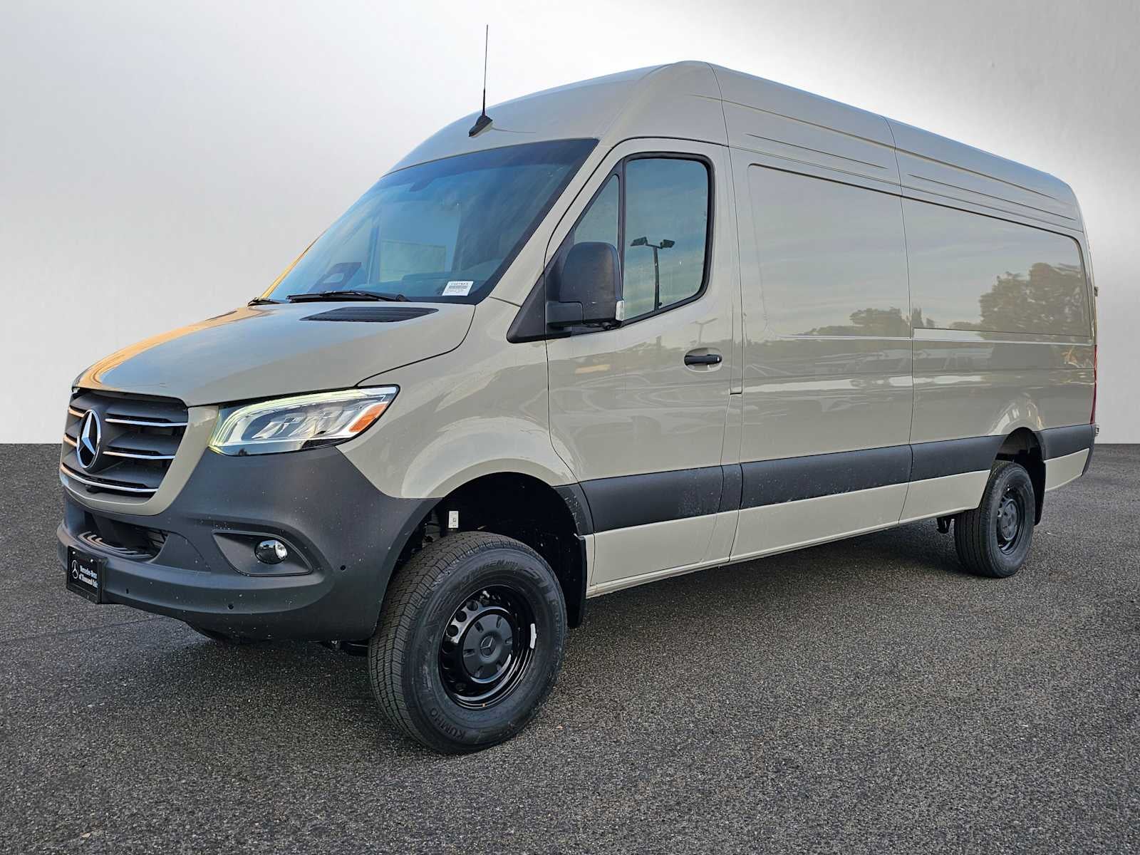 2026 Mercedes-Benz Sprinter 2500 High Roof I4 Diesel HO 170" AWD