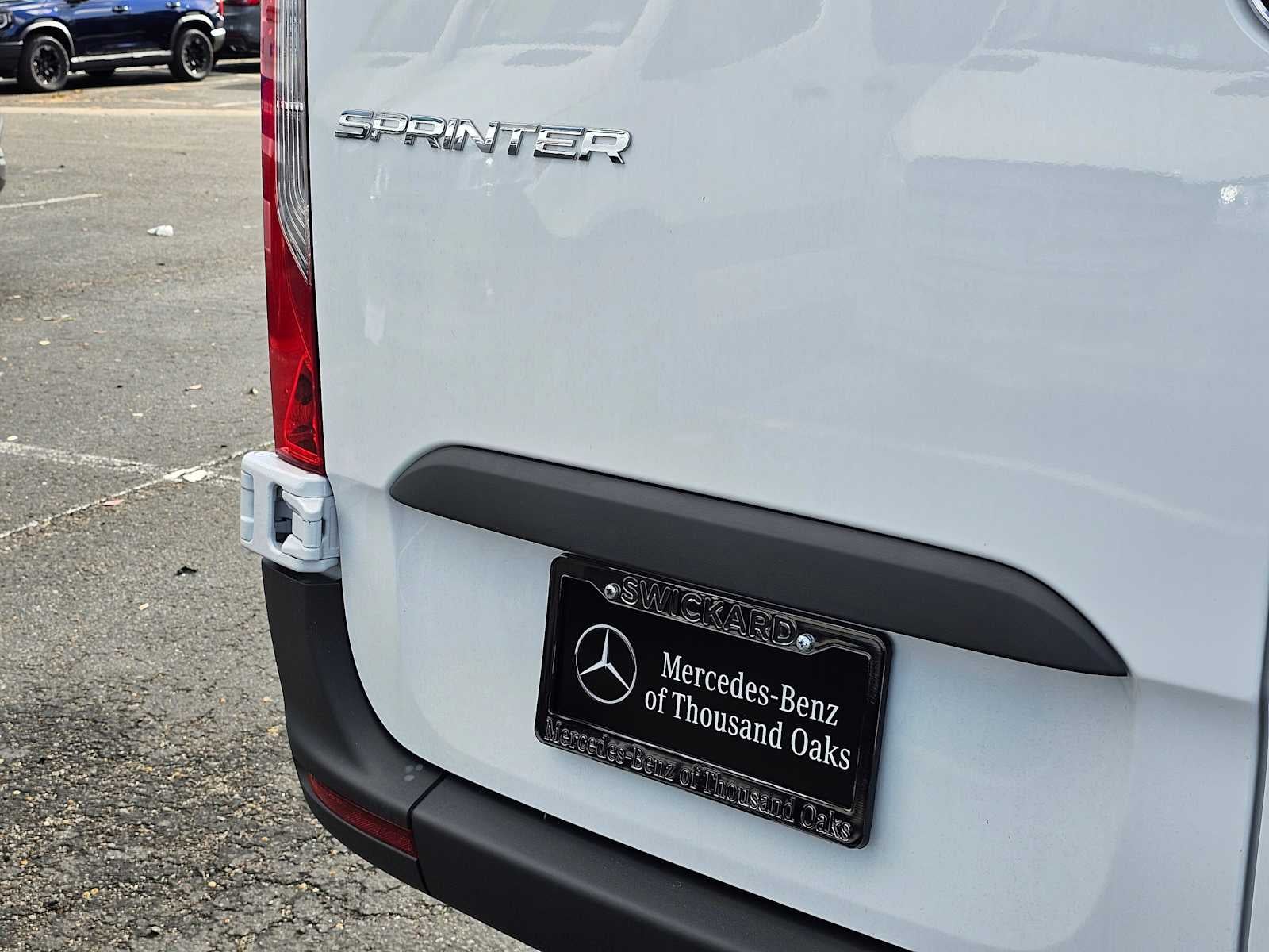 2025 Mercedes-Benz Sprinter 2500 Standard Roof I4 Diesel 144" RWD