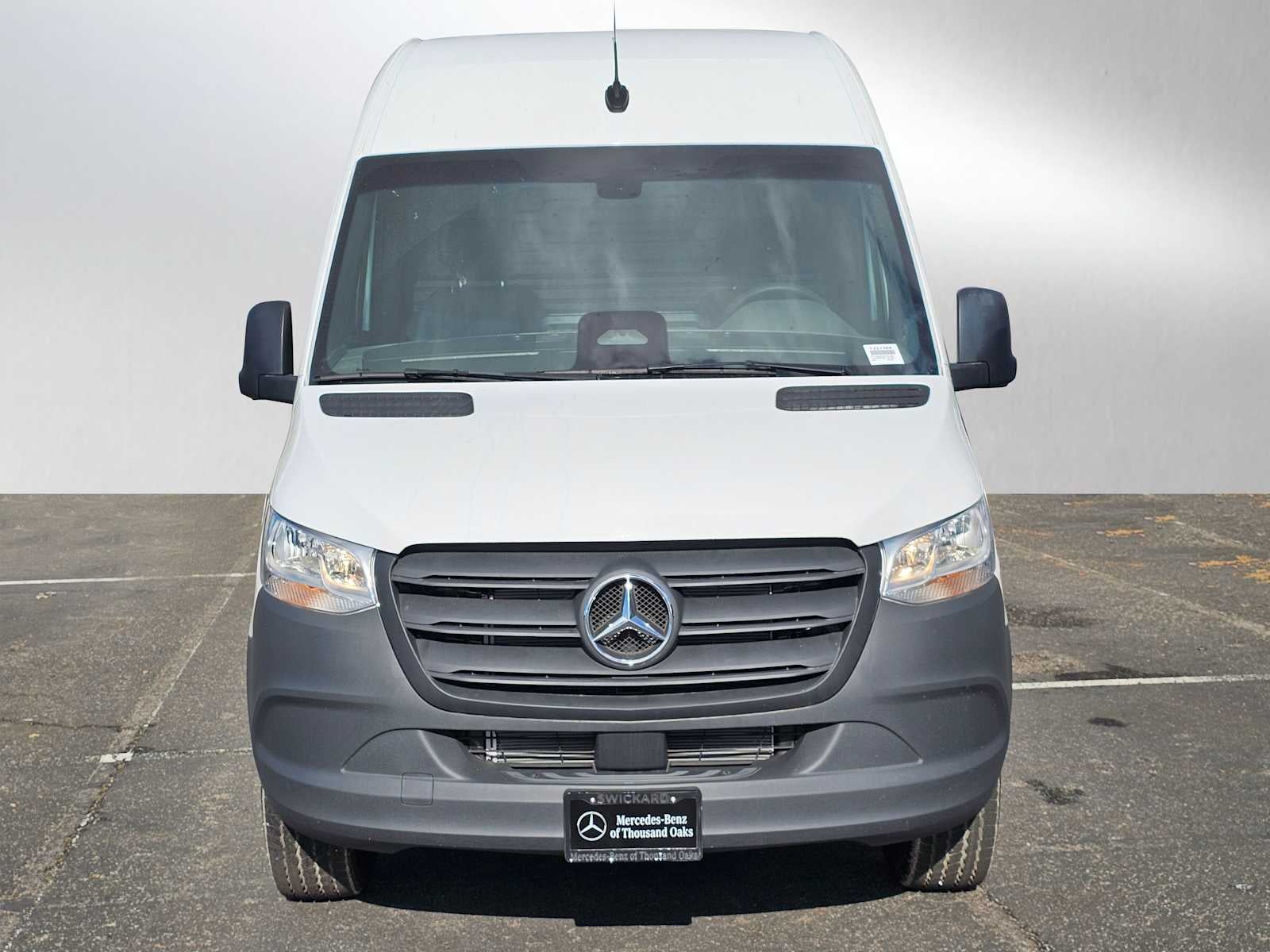 2025 Mercedes-Benz Sprinter 2500 Standard Roof I4 Diesel 144" RWD