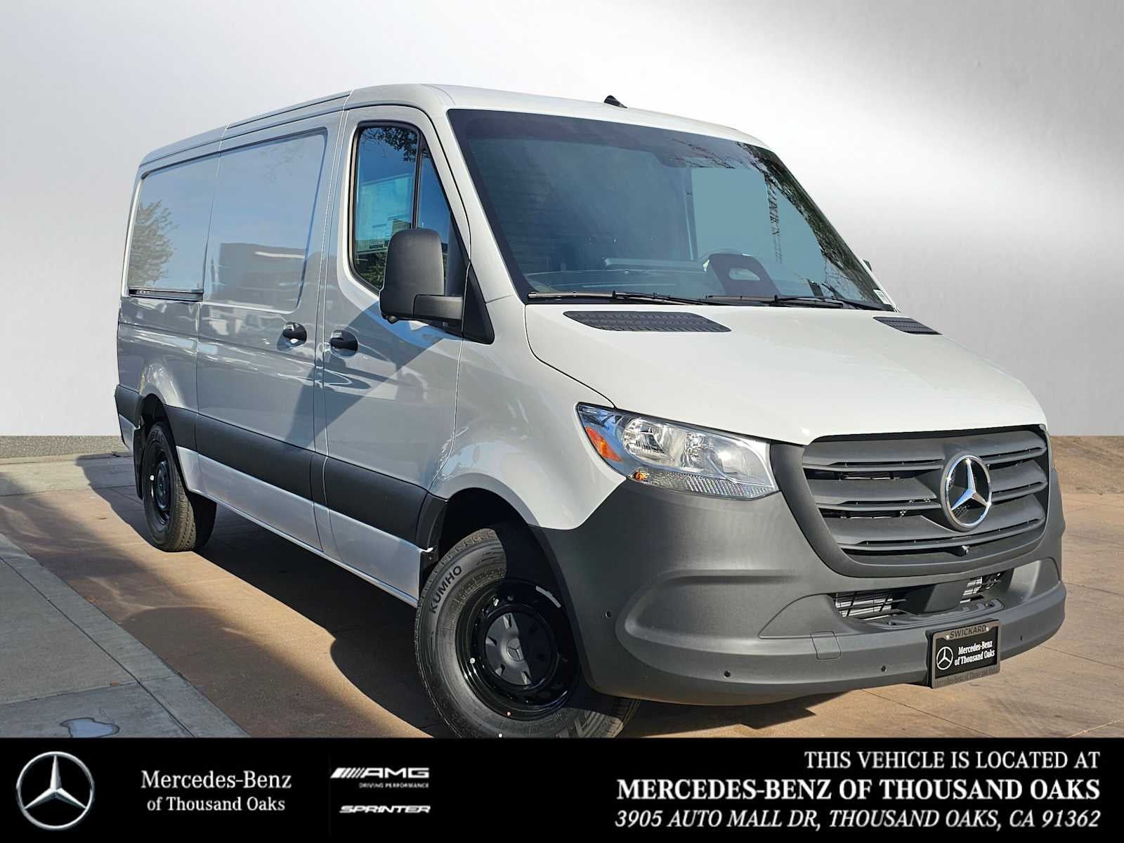 2026 Mercedes-Benz Sprinter 2500 Standard Roof I4 Diesel 144" RWD