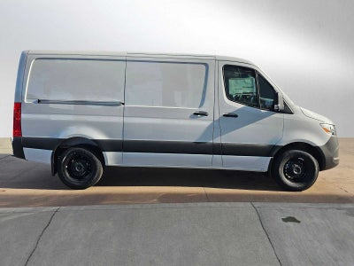 2026 Mercedes-Benz Sprinter 2500 Standard Roof I4 Diesel 144" RWD