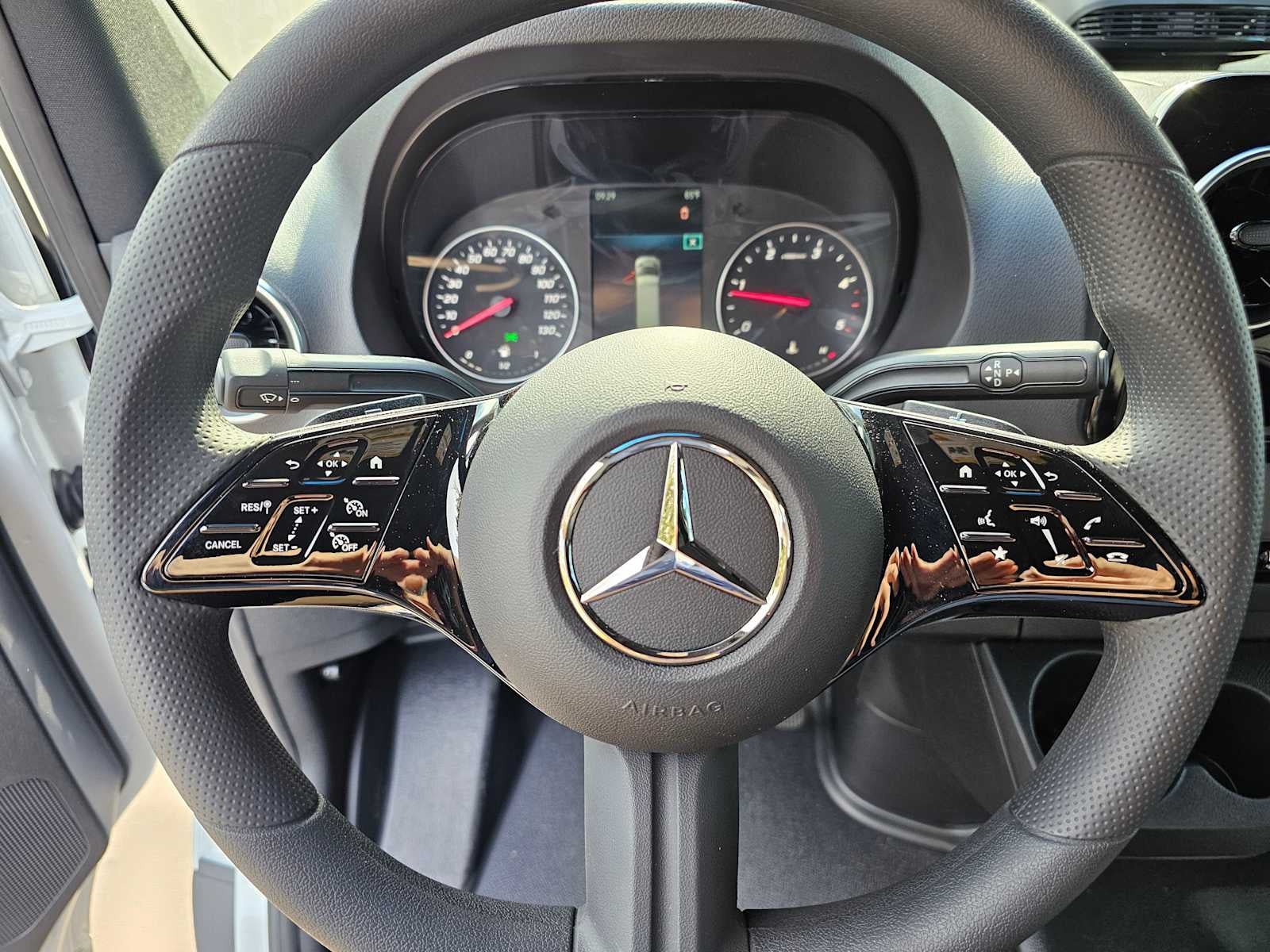 2026 Mercedes-Benz Sprinter 2500 Standard Roof I4 Diesel 144" RWD