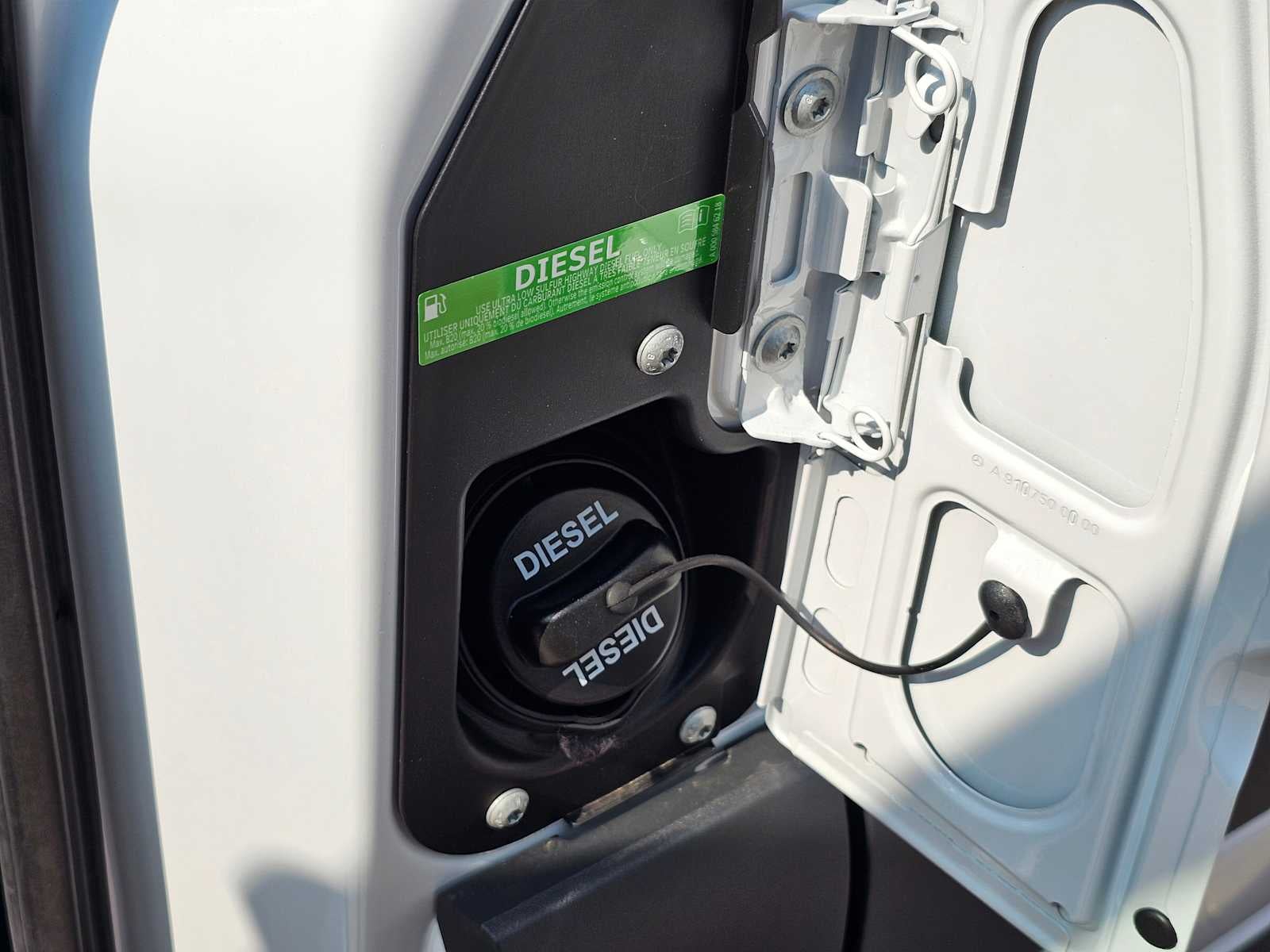 2025 Mercedes-Benz Sprinter 2500 Standard Roof I4 Diesel 144" RWD