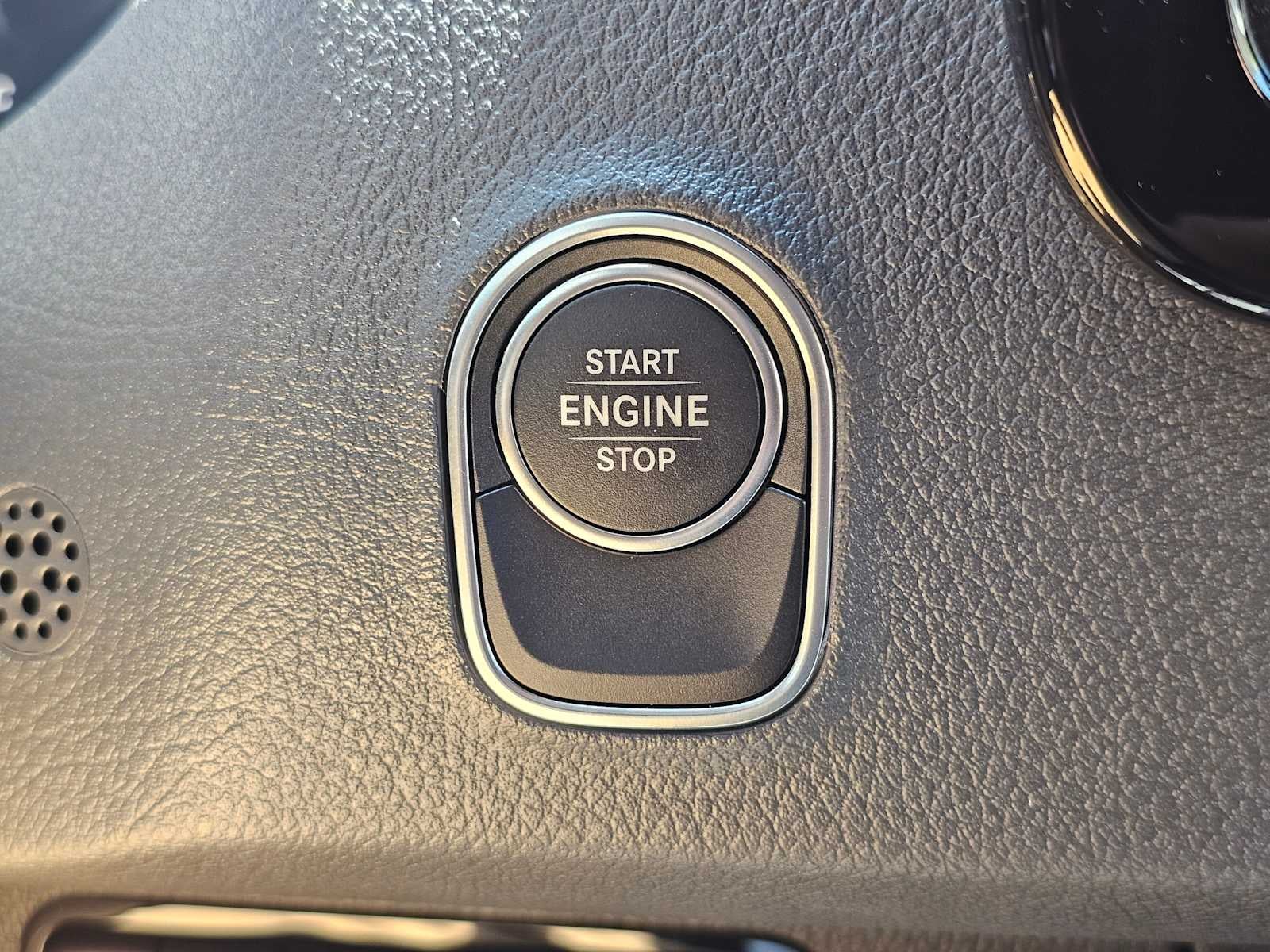 2025 Mercedes-Benz Sprinter 2500 Standard Roof I4 Diesel 144" RWD