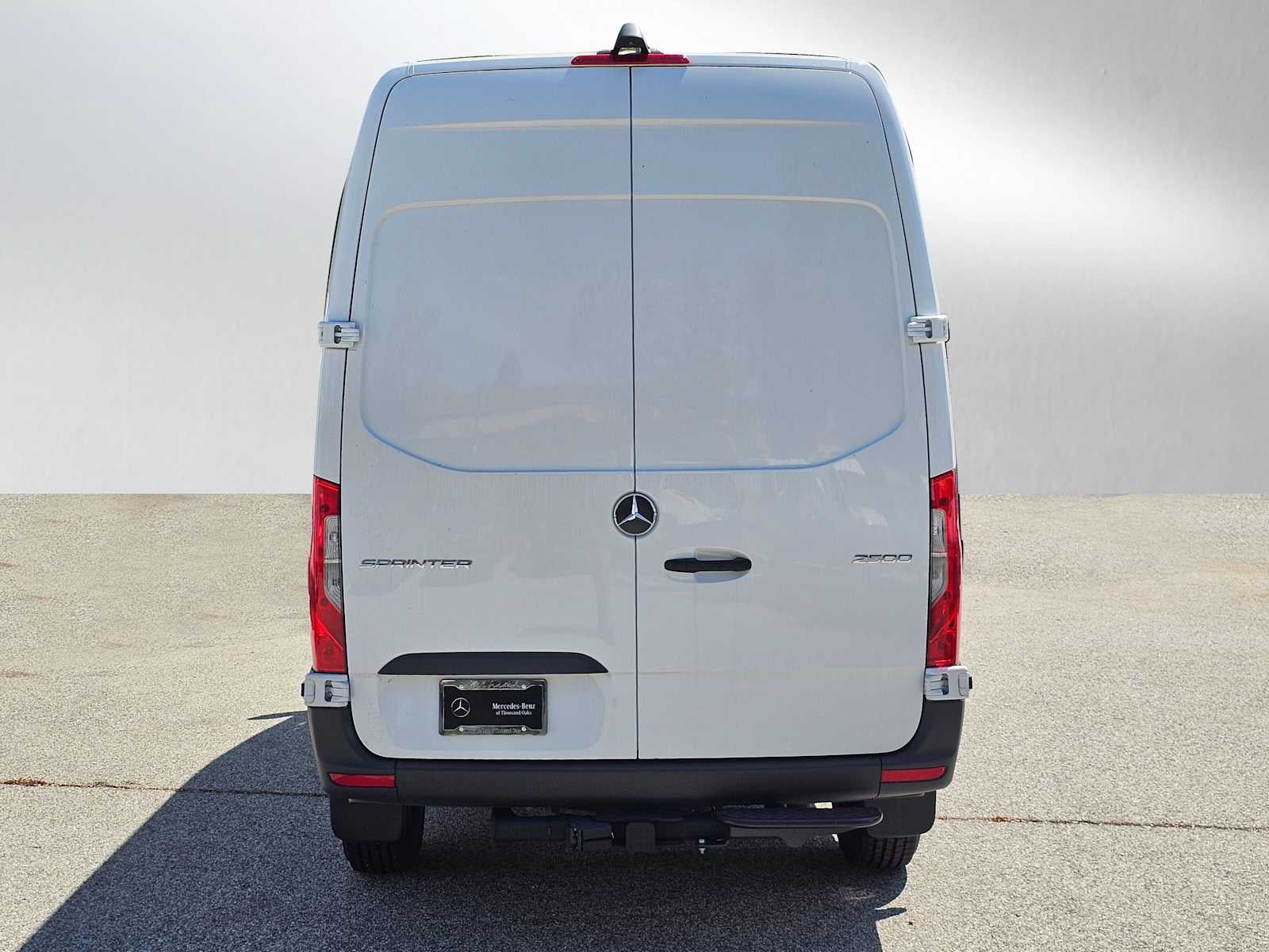 2025 Mercedes-Benz Sprinter 2500 Standard Roof I4 Diesel 144" RWD