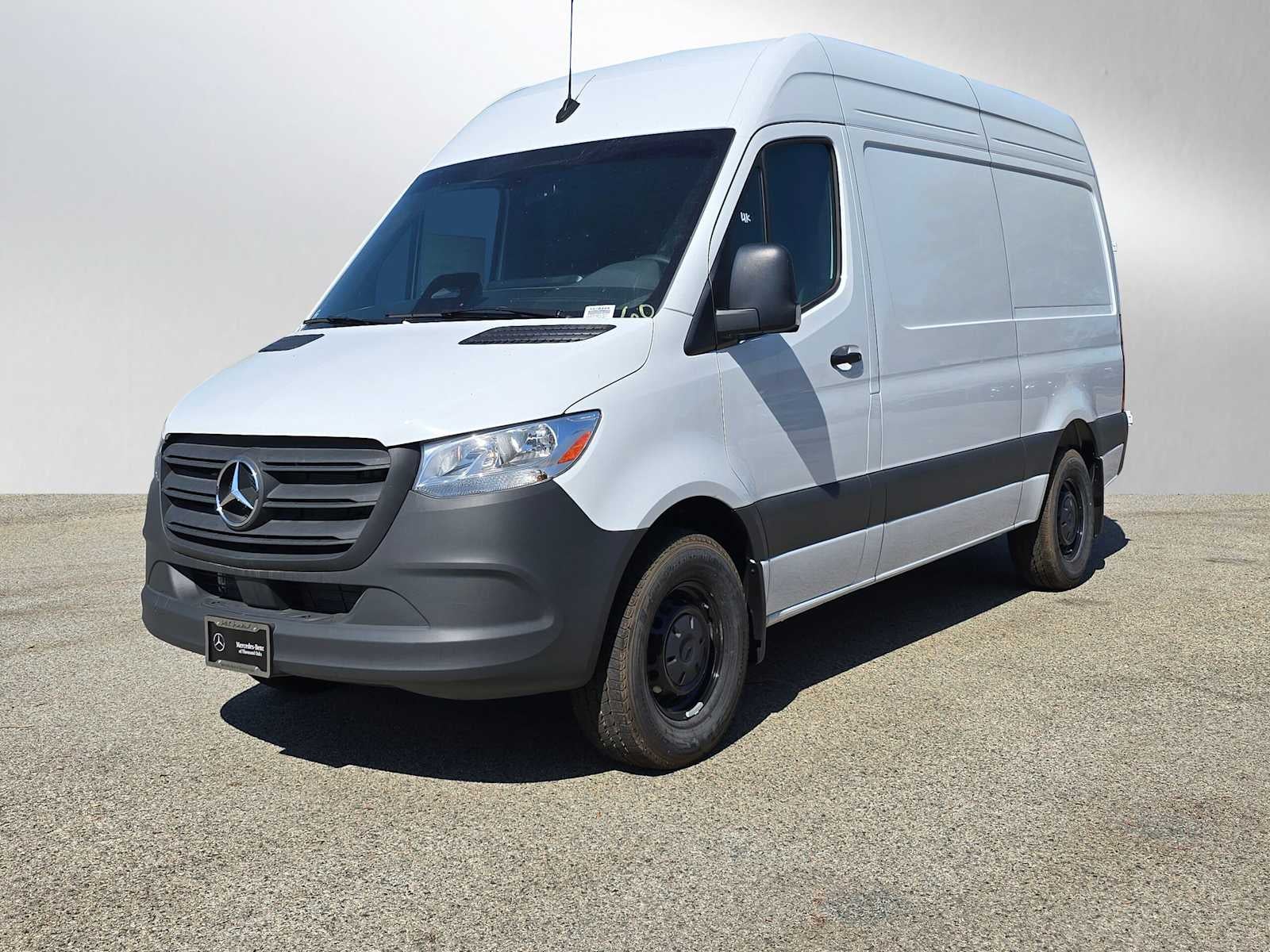 2025 Mercedes-Benz Sprinter 2500 Standard Roof I4 Diesel 144" RWD
