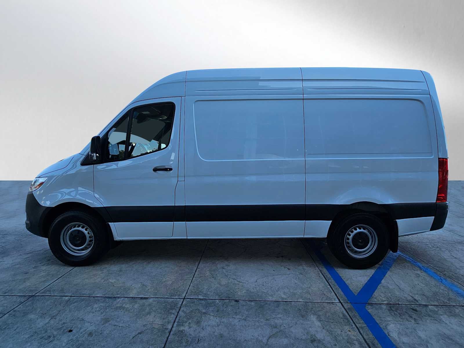 2025 Mercedes-Benz Sprinter 2500 Standard Roof I4 Diesel 144" RWD