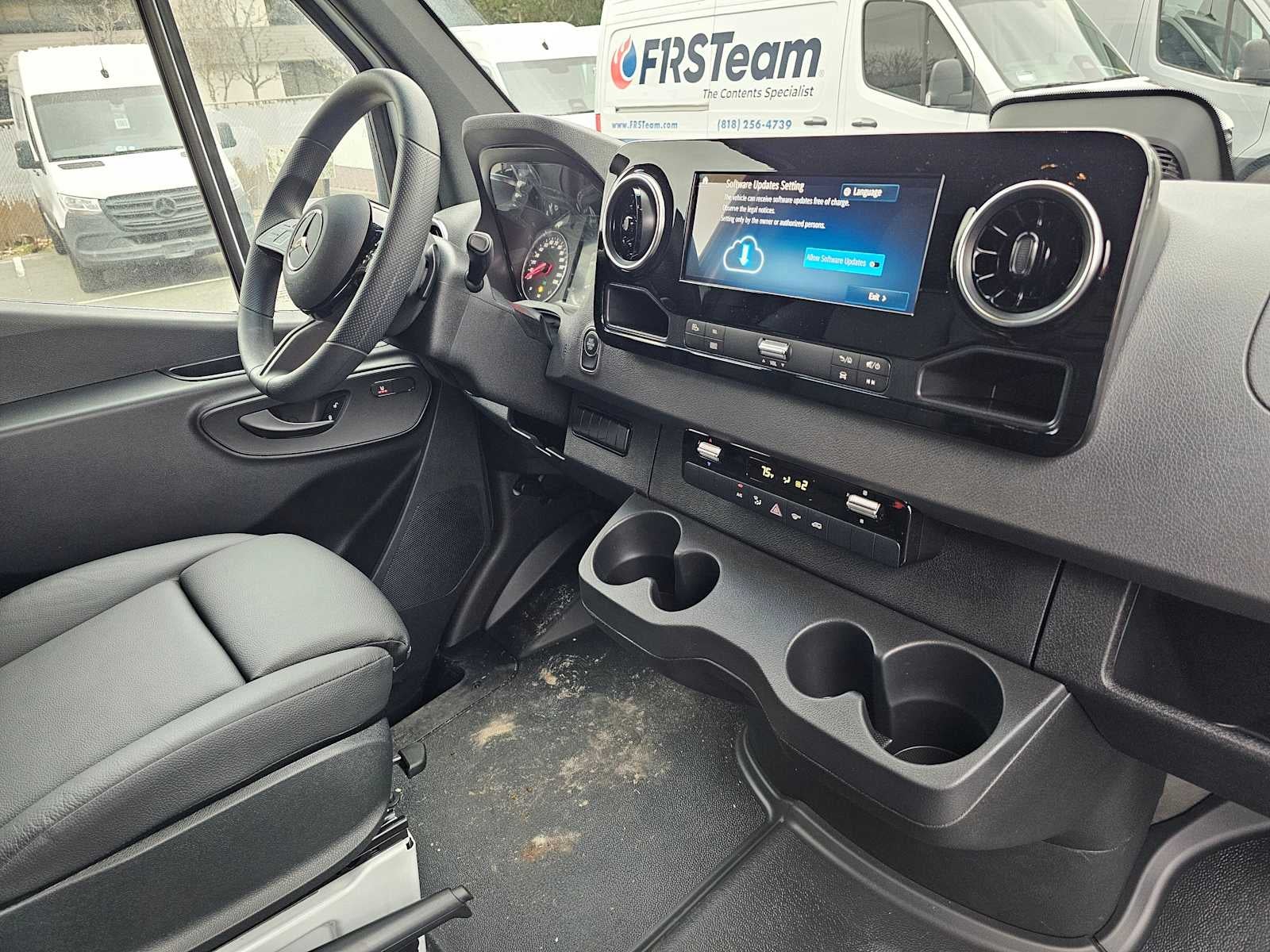 2025 Mercedes-Benz Sprinter 2500 Standard Roof I4 Diesel 144" RWD