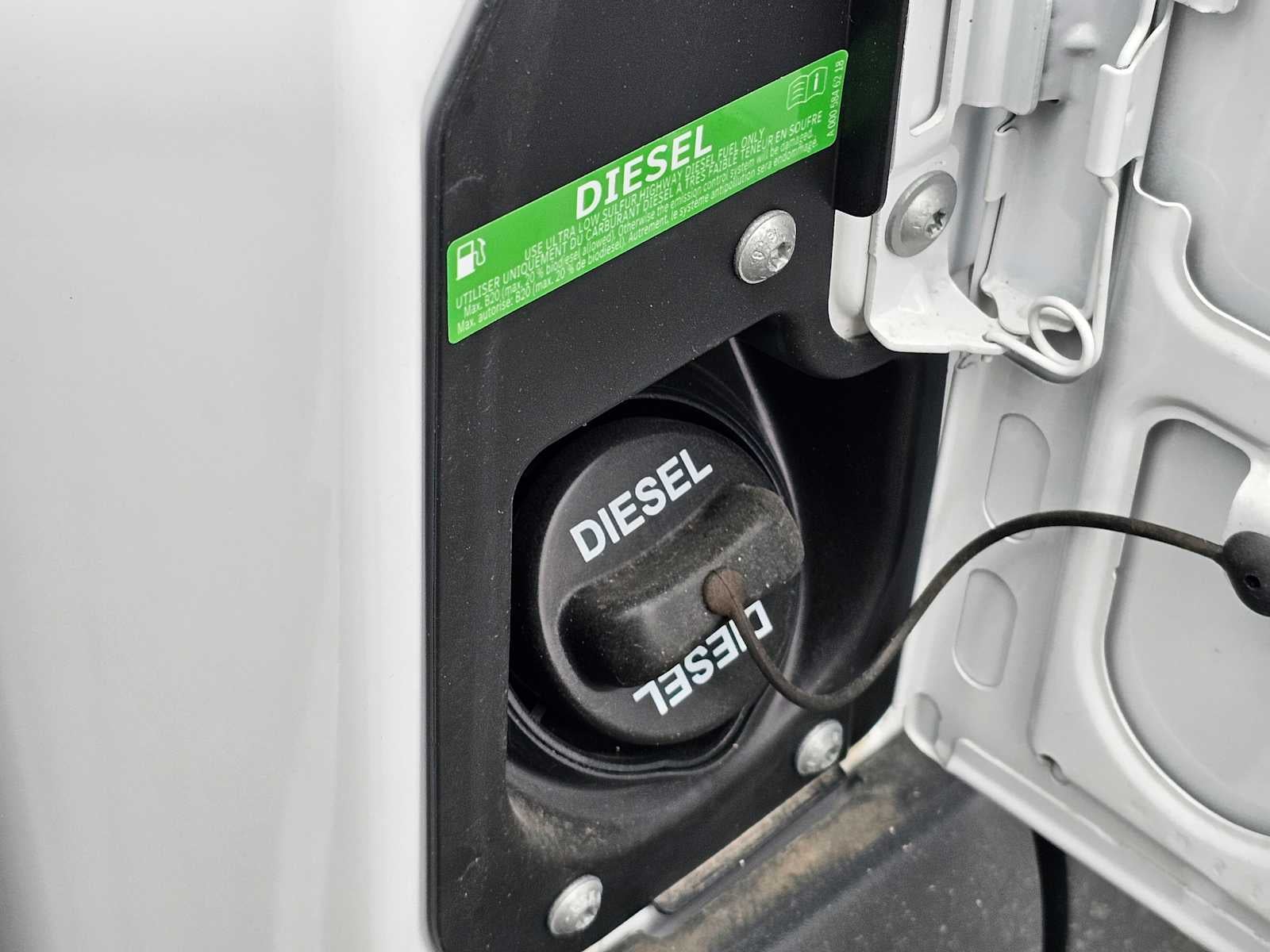 2025 Mercedes-Benz Sprinter 2500 Standard Roof I4 Diesel 144" RWD