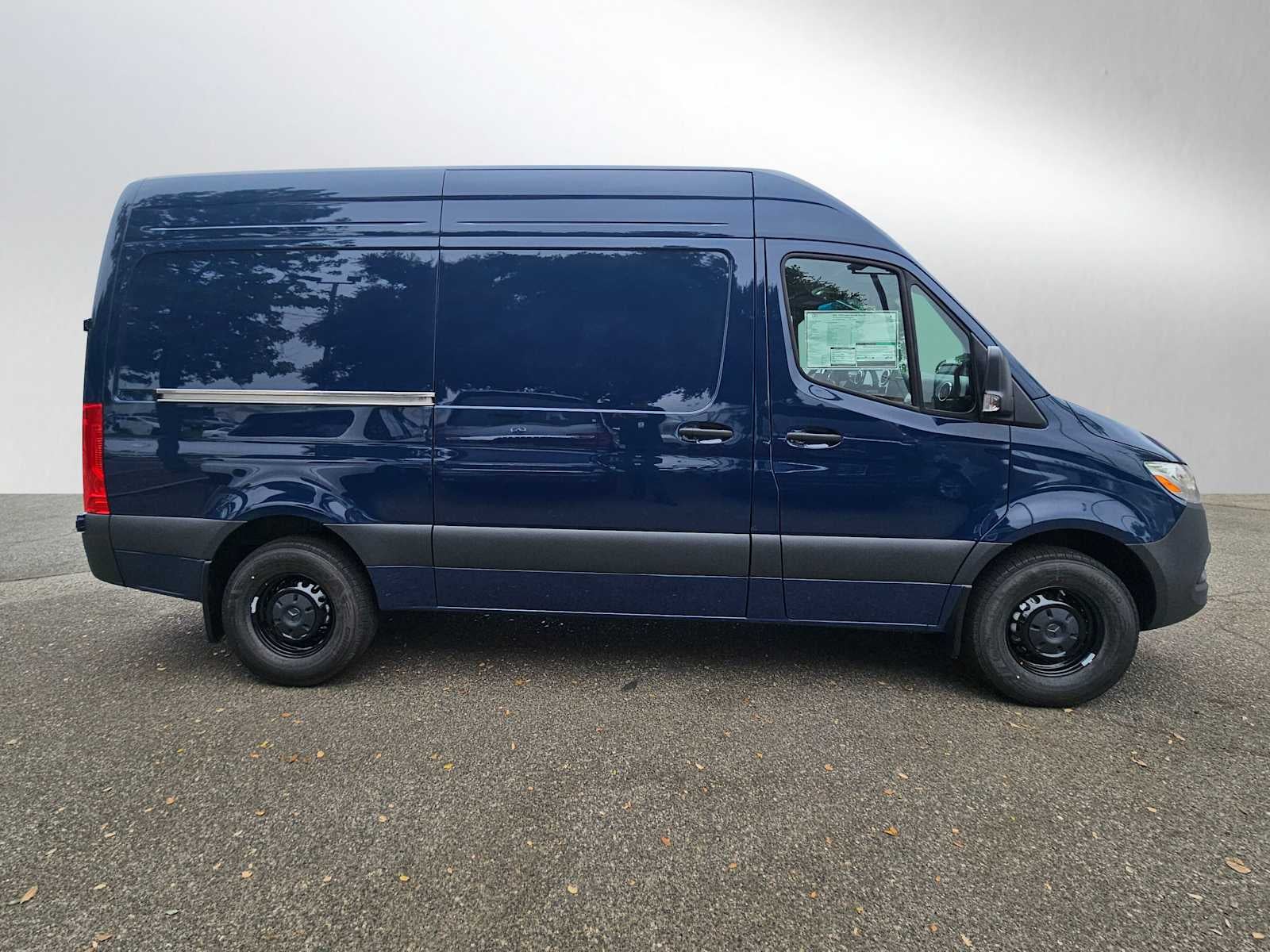 2025 Mercedes-Benz Sprinter 2500 Standard Roof I4 Diesel 144" RWD