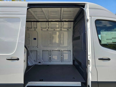 2025 Mercedes-Benz Sprinter 2500 Standard Roof I4 Diesel 144" RWD