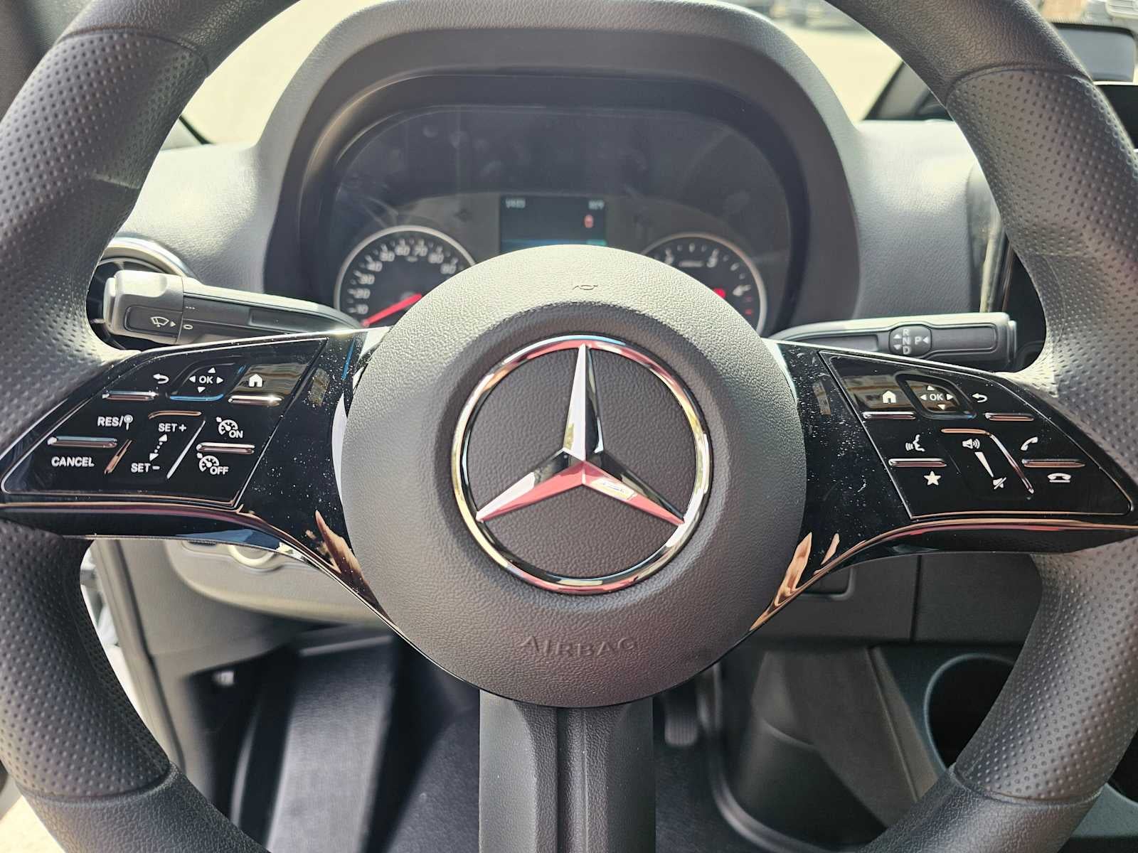 2026 Mercedes-Benz Sprinter 2500 Standard Roof I4 Diesel 144" RWD