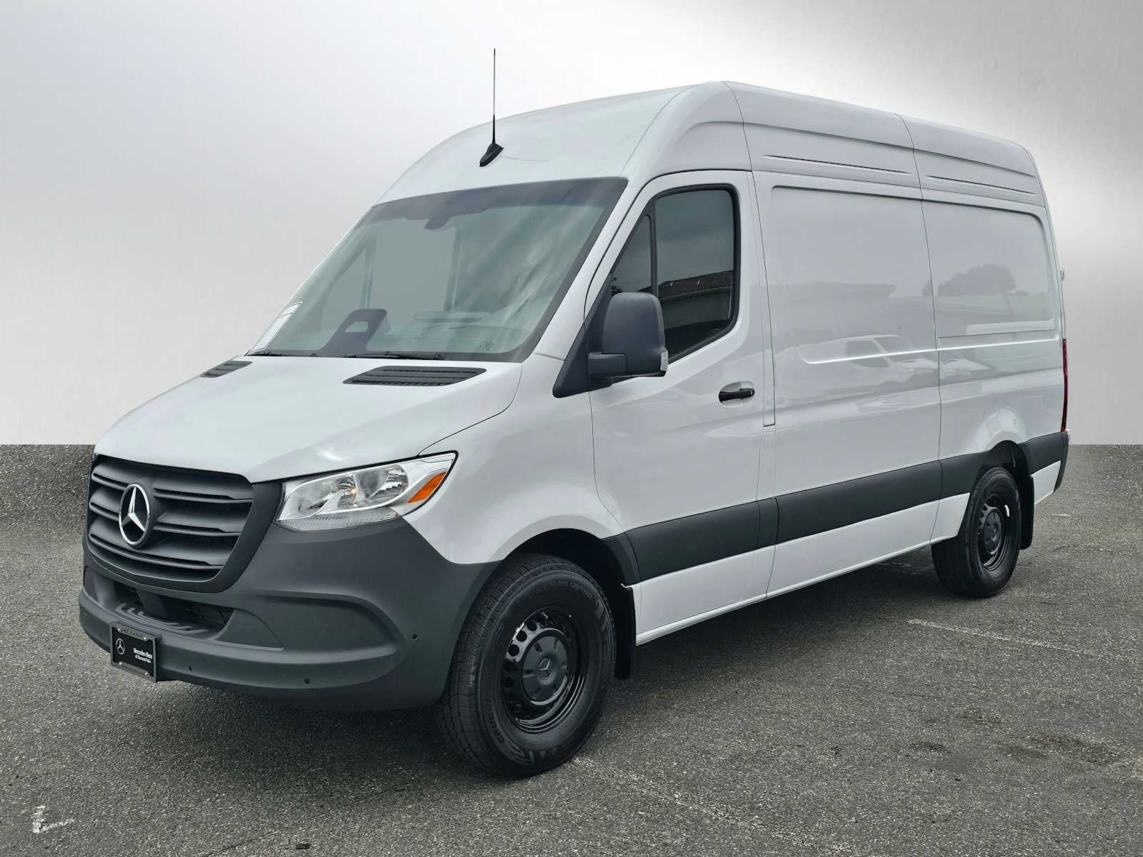 2025 Mercedes-Benz Sprinter 2500 Standard Roof I4 Diesel HO 144" RWD