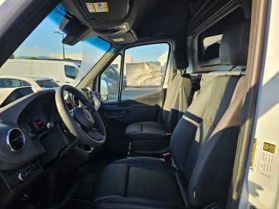 2026 Mercedes-Benz Sprinter 2500 Standard Roof I4 Diesel HO 144" RWD