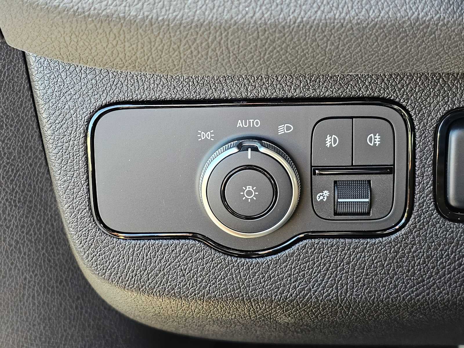 2026 Mercedes-Benz Sprinter 2500 Standard Roof I4 Diesel HO 144" RWD