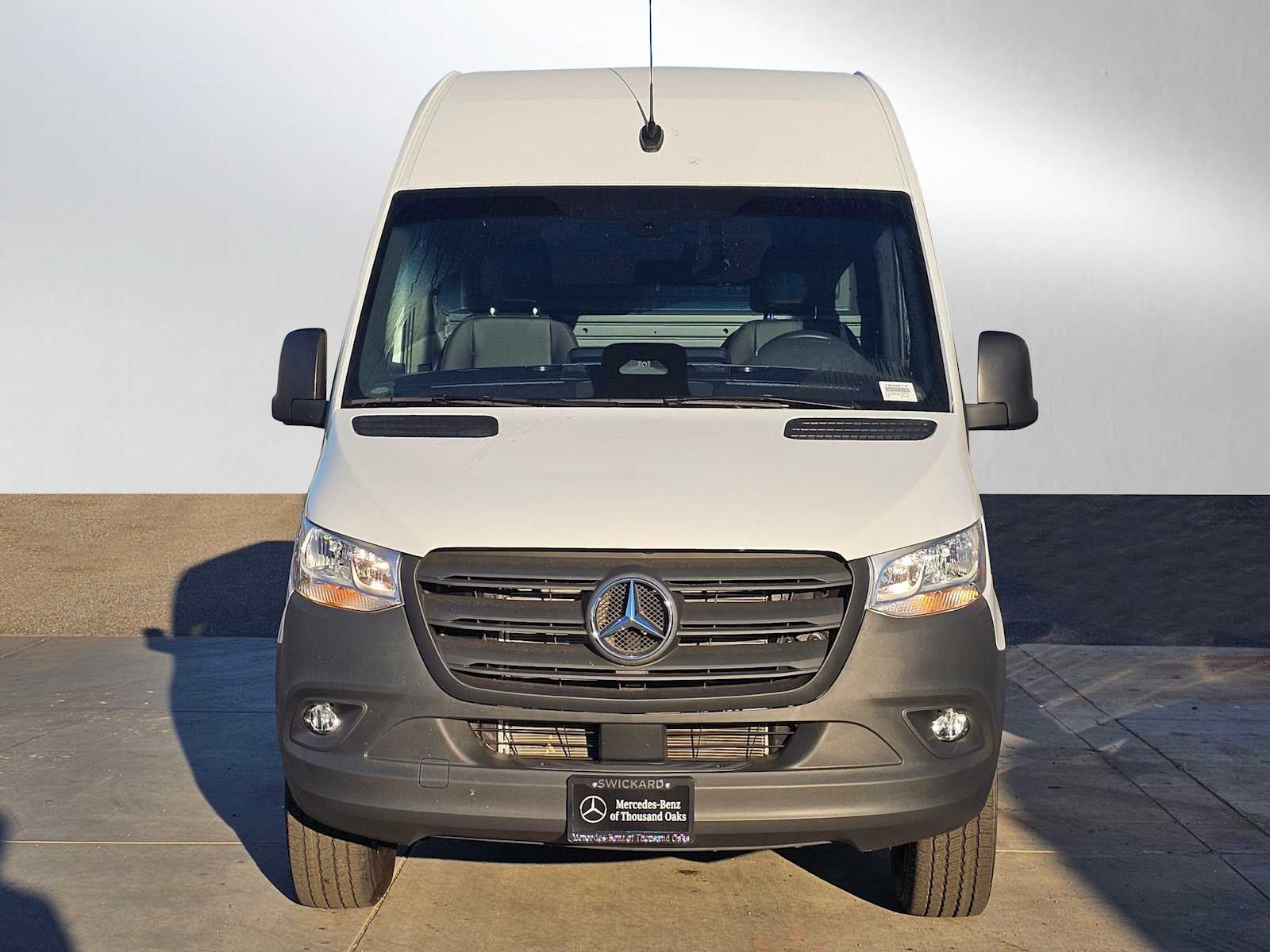 2026 Mercedes-Benz Sprinter 2500 Standard Roof I4 Diesel HO 144" RWD
