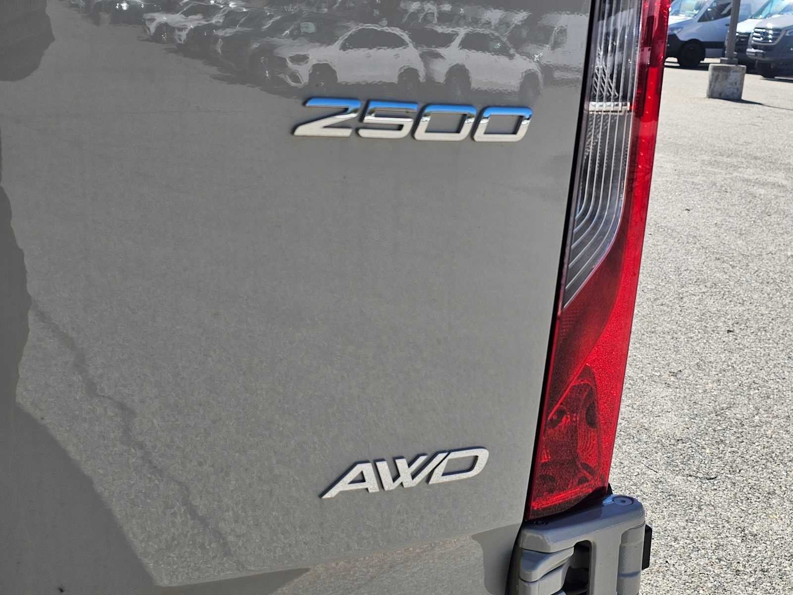 2025 Mercedes-Benz Sprinter 2500 Standard Roof I4 Diesel HO 144" AWD