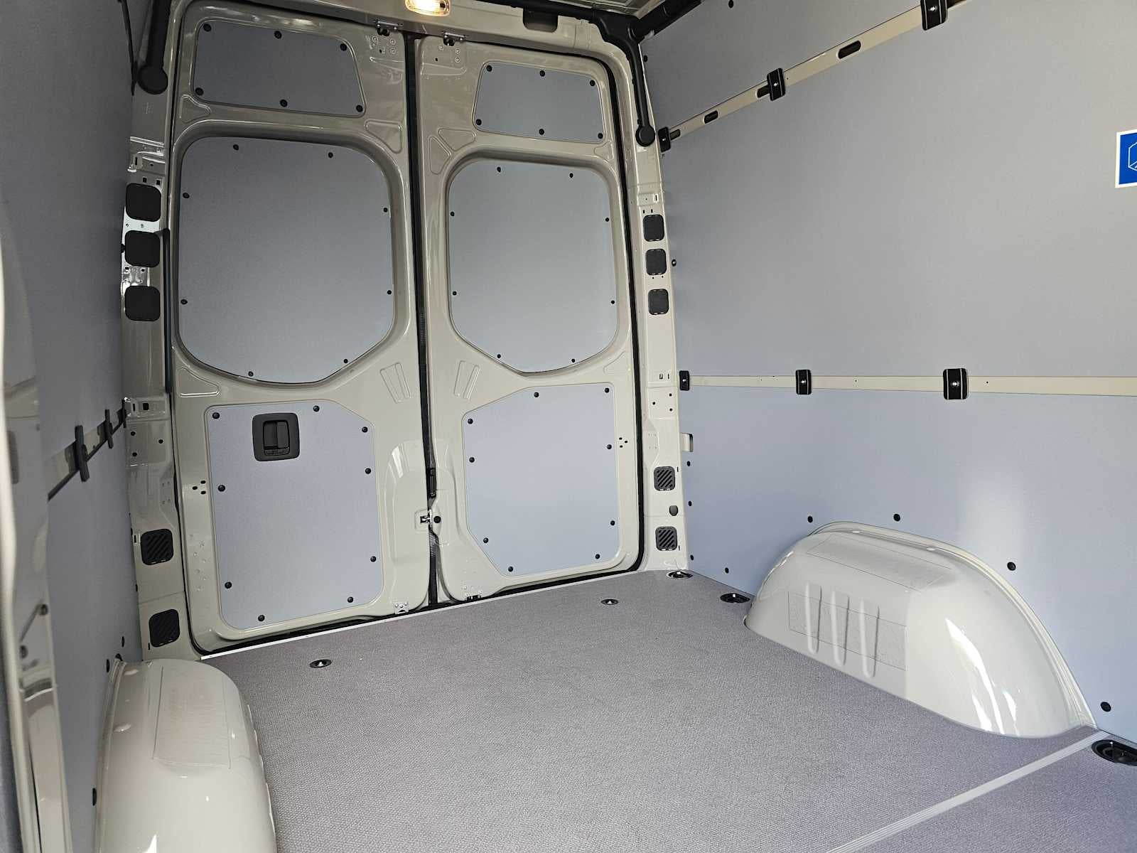 2026 Mercedes-Benz Sprinter 2500 Standard Roof I4 Diesel HO 144" AWD