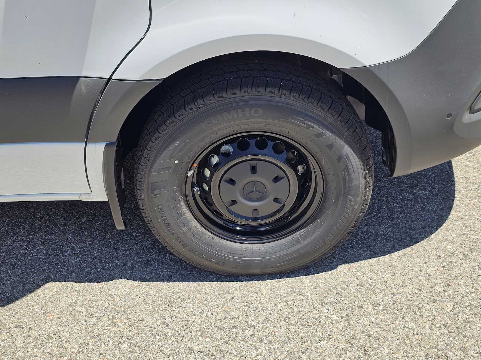 2025 Mercedes-Benz Sprinter 2500 High Roof I4 Diesel HO 170" RWD