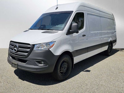 2025 Mercedes-Benz Sprinter 2500 High Roof I4 Diesel HO 170" RWD