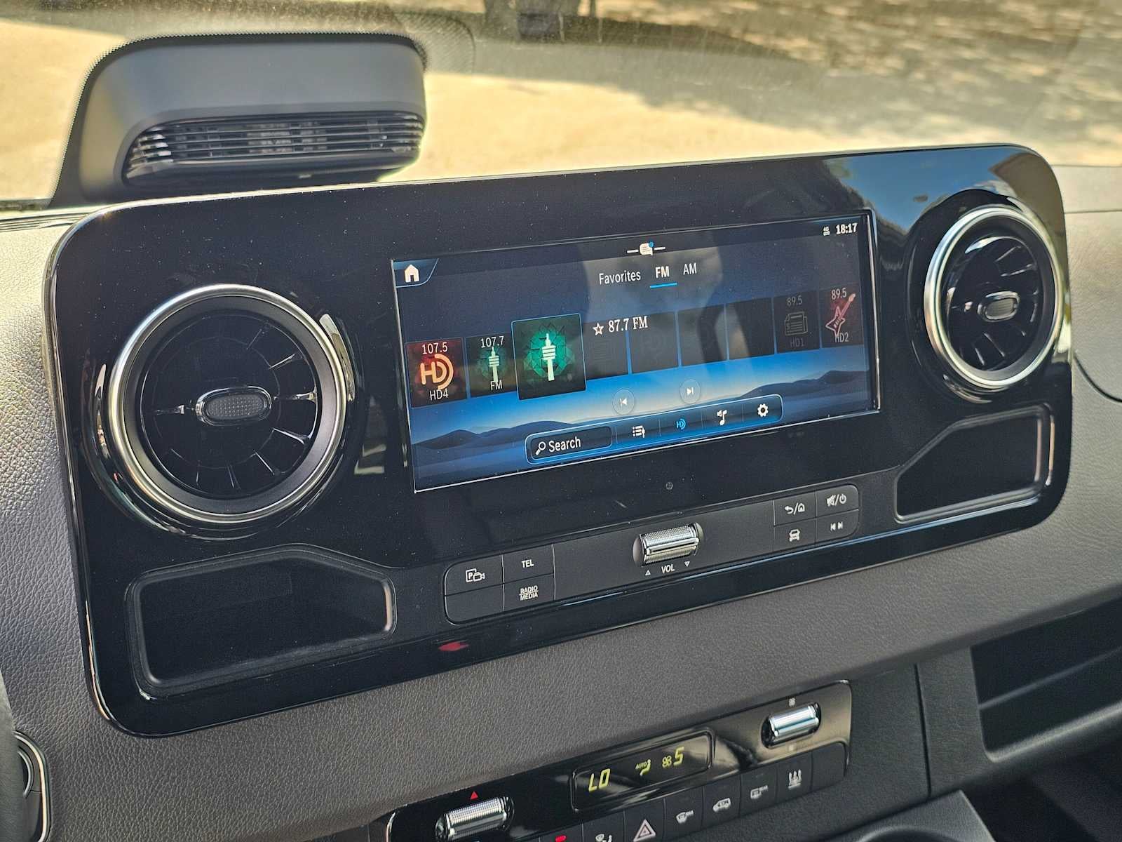 2025 Mercedes-Benz Sprinter 2500 Standard Roof I4 Diesel 144" RWD