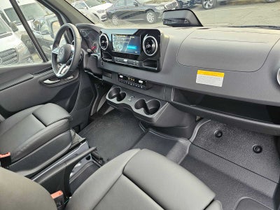 2025 Mercedes-Benz Sprinter 2500 Standard Roof I4 Diesel HO 144" RWD