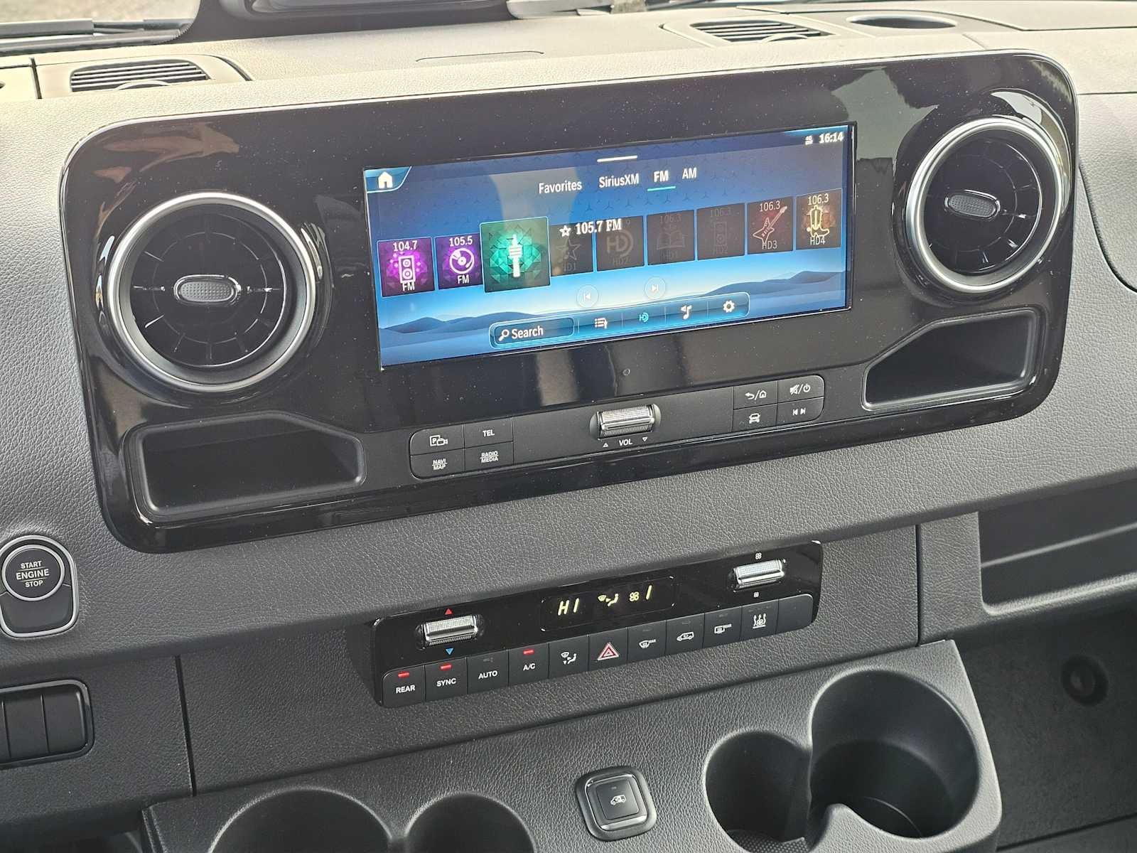 2025 Mercedes-Benz Sprinter 2500 Standard Roof I4 Diesel HO 144" RWD