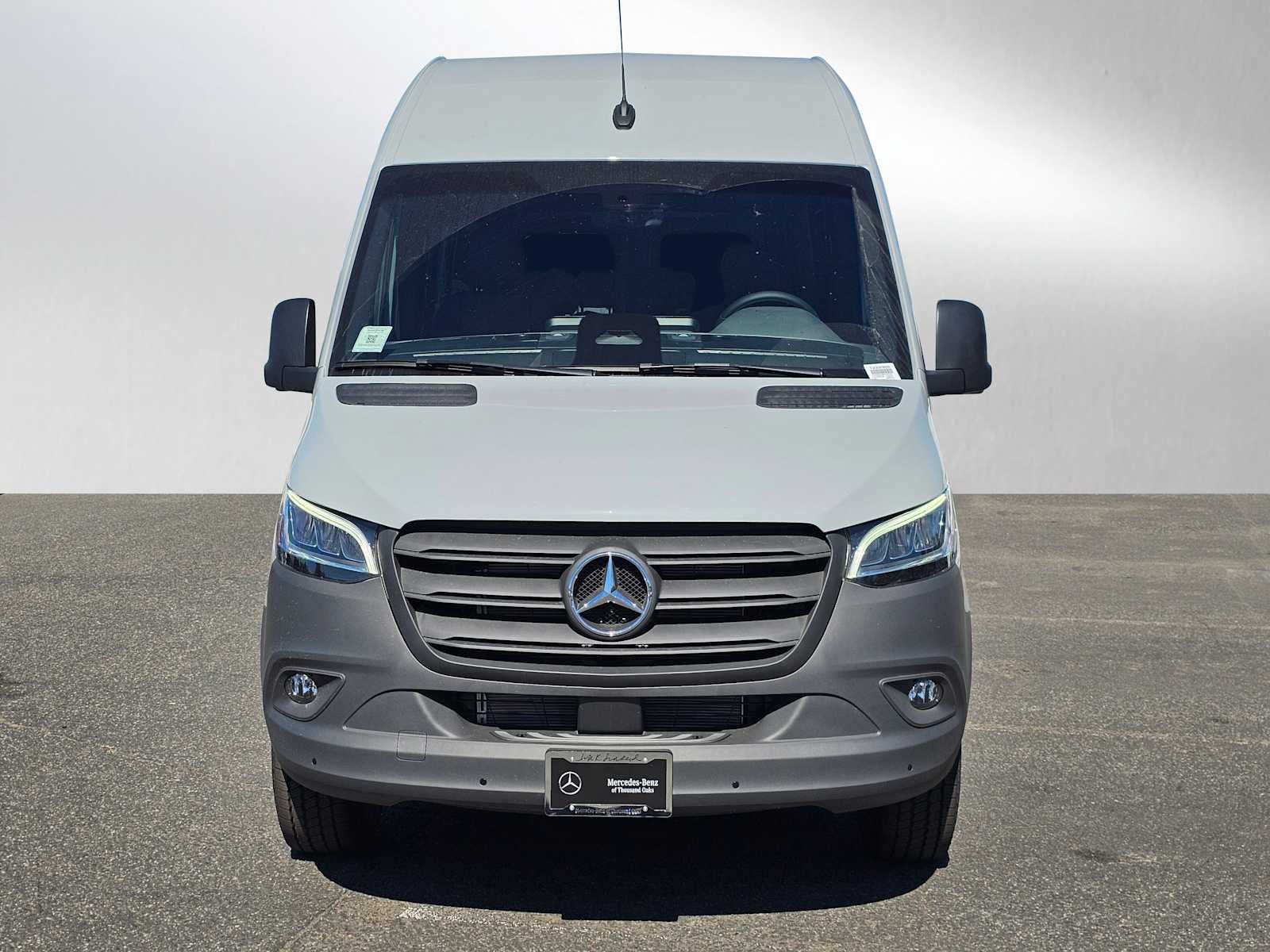 2025 Mercedes-Benz Sprinter 2500 Standard Roof I4 Diesel HO 144" RWD