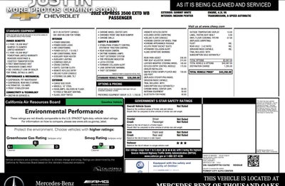2022 Chevrolet Express Passenger LT