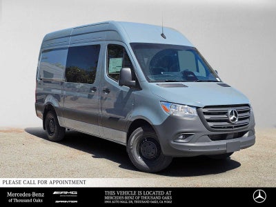2026 Mercedes-Benz Sprinter Crew 2500 Standard Roof I4 Diesel 144 RWD