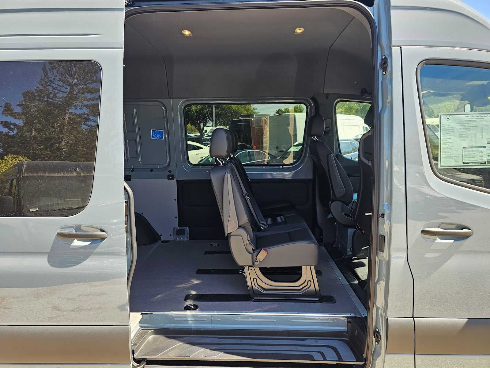2026 Mercedes-Benz Sprinter Crew 2500 Standard Roof I4 Diesel 144 RWD