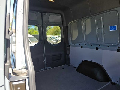 2026 Mercedes-Benz Sprinter Crew 2500 Standard Roof I4 Diesel 144 RWD