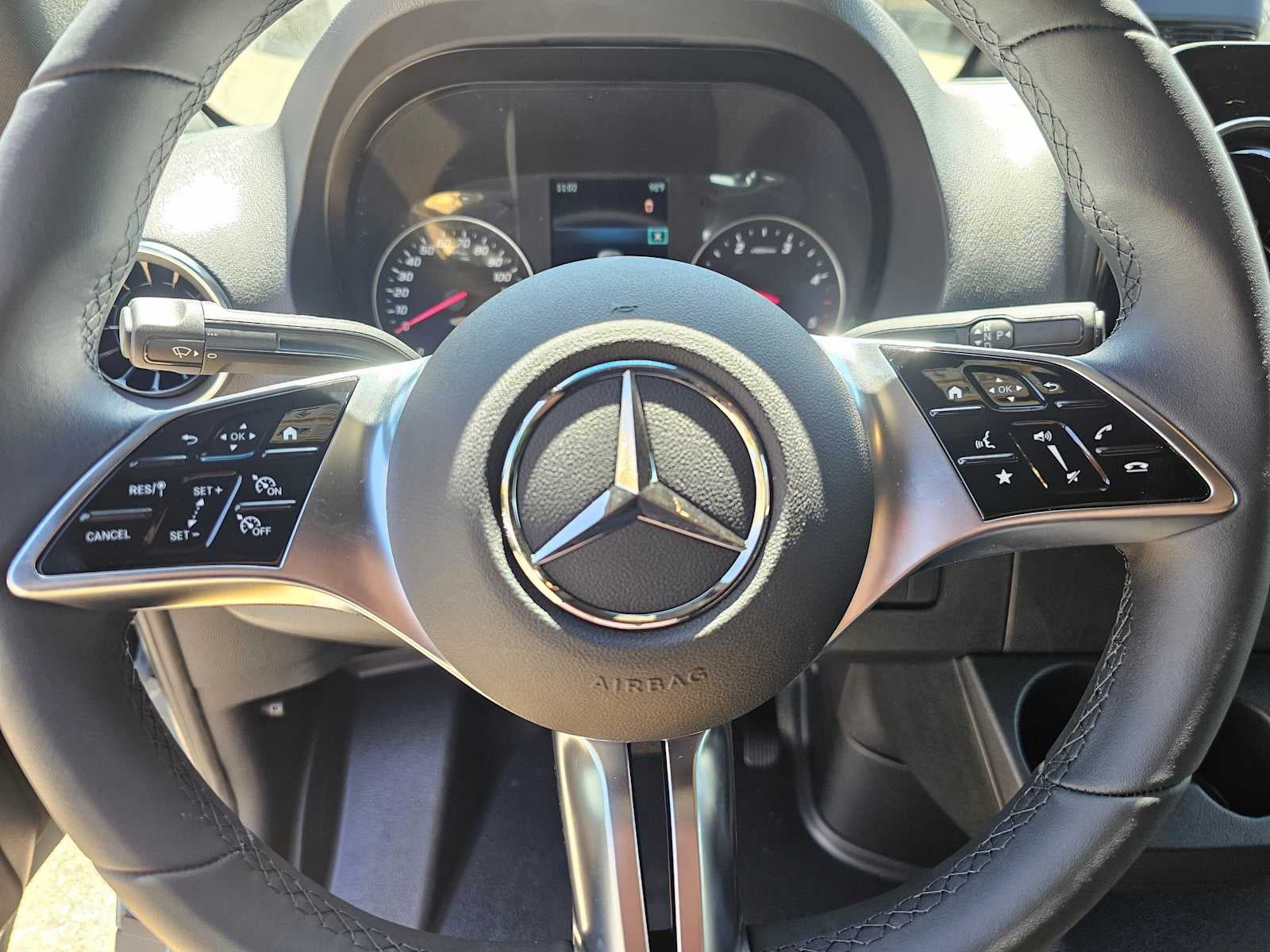 2026 Mercedes-Benz Sprinter Crew 2500 Standard Roof I4 Diesel 144 RWD