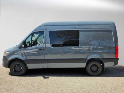 2026 Mercedes-Benz Sprinter Crew 2500 Standard Roof I4 Diesel 144 RWD