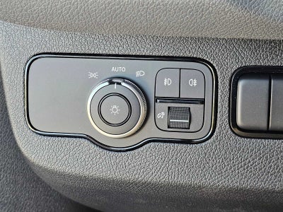 2026 Mercedes-Benz Sprinter Crew 2500 Standard Roof I4 Diesel 144 RWD