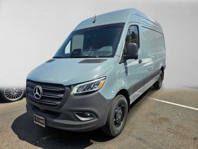 2026 Mercedes-Benz Sprinter 2500 Standard Roof I4 Diesel 144 RWD